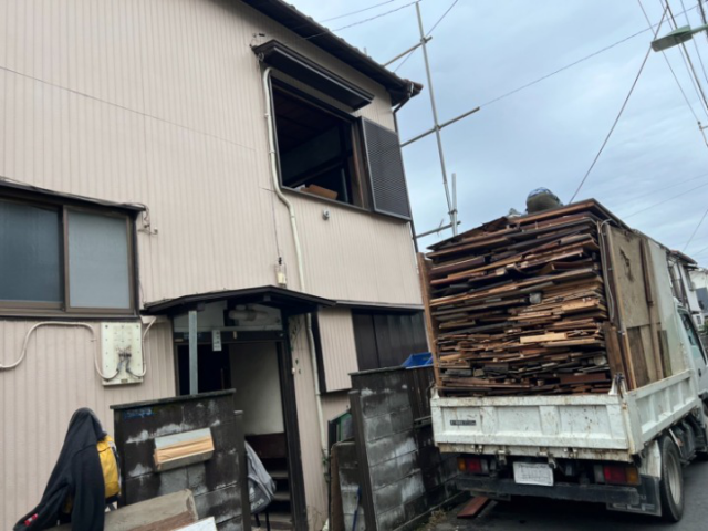 木造２階建て解体工事(東京都大田区西蒲田)工事中の様子です。